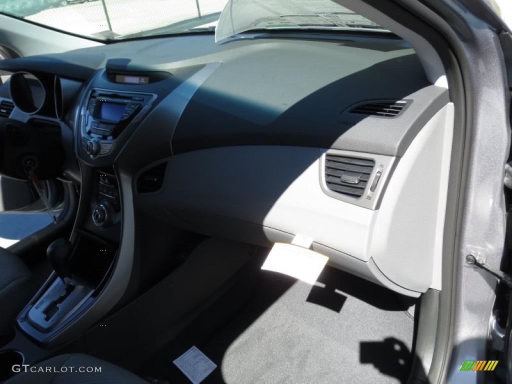 2013 Elantra GLS - Titanium Gray Metallic / Gray photo #15