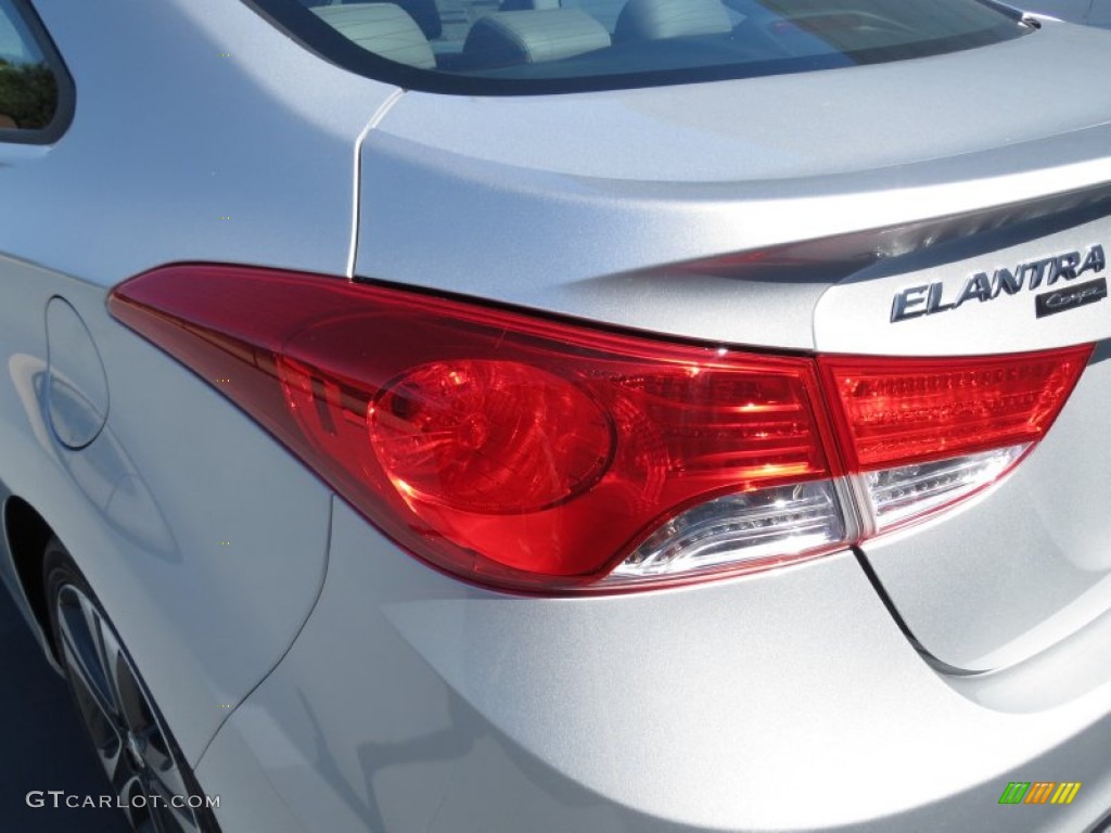 2013 Elantra Coupe SE - Shimmering Air Silver / Gray photo #10