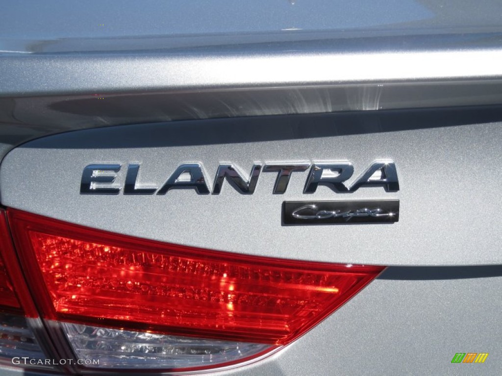 2013 Elantra Coupe SE - Shimmering Air Silver / Gray photo #11