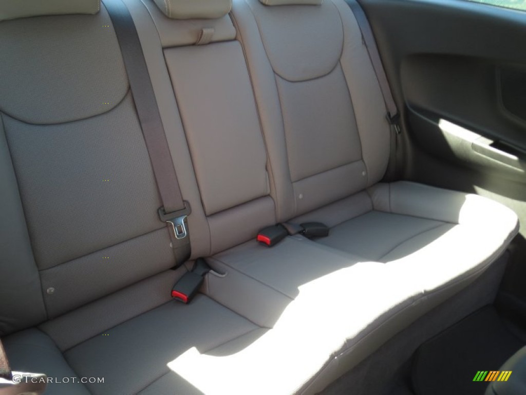 2013 Elantra Coupe SE - Shimmering Air Silver / Gray photo #17