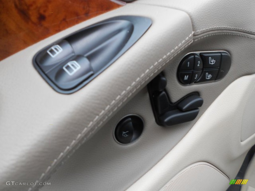 2009 Mercedes-Benz SL 550 Roadster Controls Photo #72517116