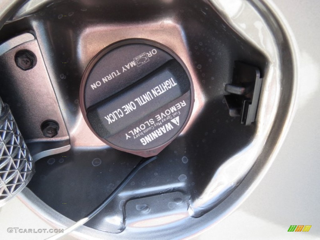 2013 Elantra Limited - Desert Bronze / Beige photo #12