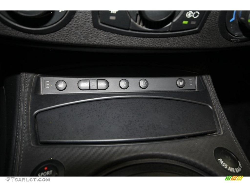 2007 BMW M Roadster Controls Photo #72522673