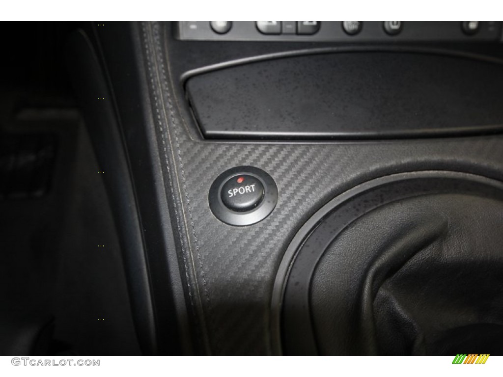 2007 BMW M Roadster Controls Photo #72522695