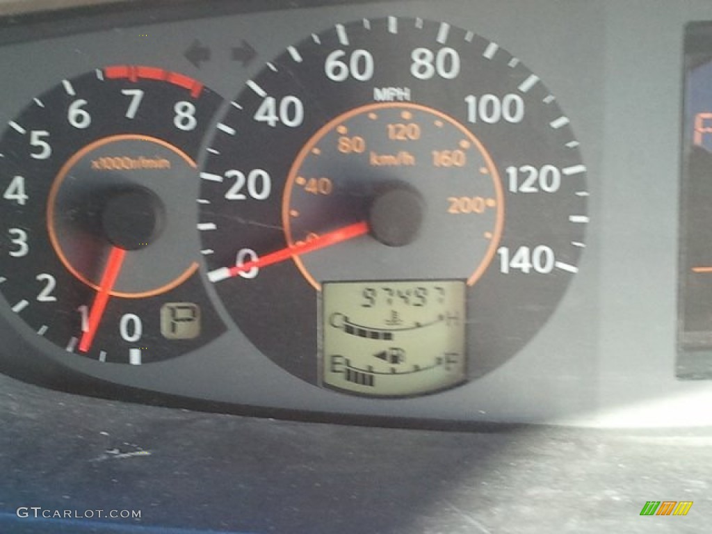 2005 Quest 3.5 S - Coral Sand Metallic / Beige photo #22