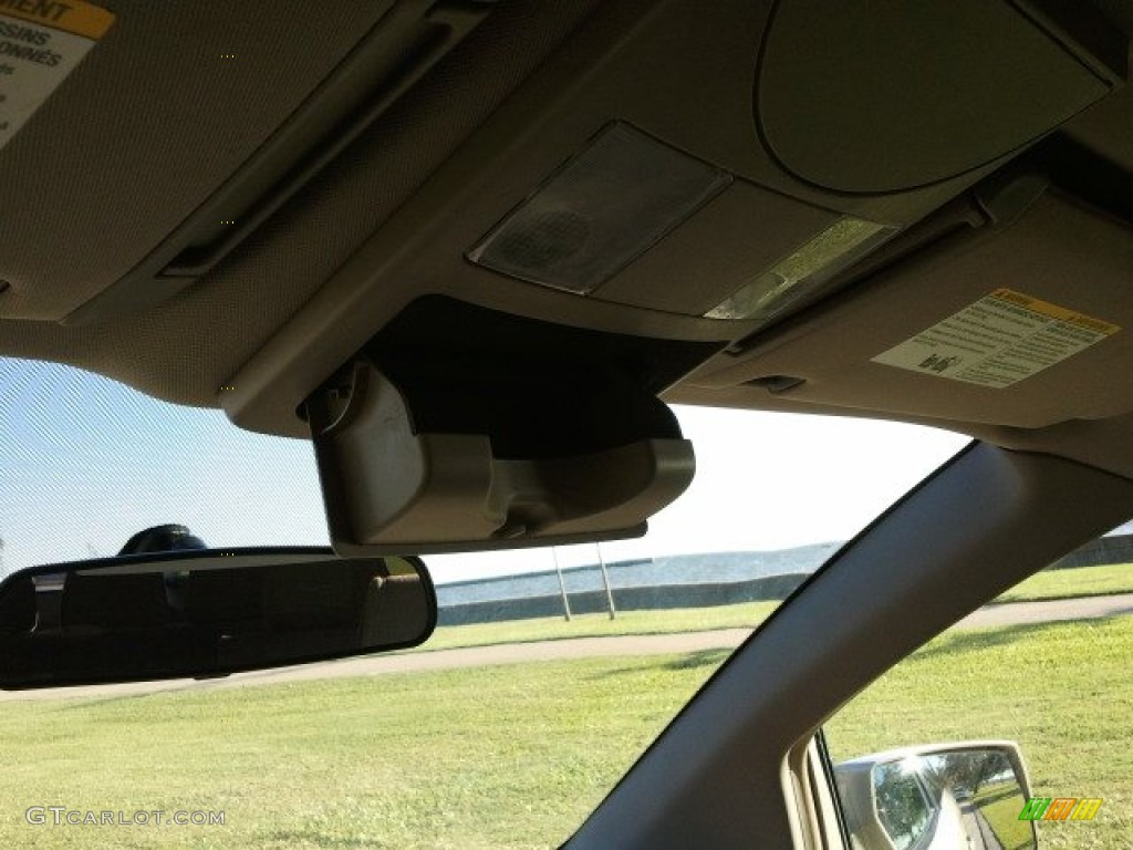 2005 Quest 3.5 S - Coral Sand Metallic / Beige photo #32