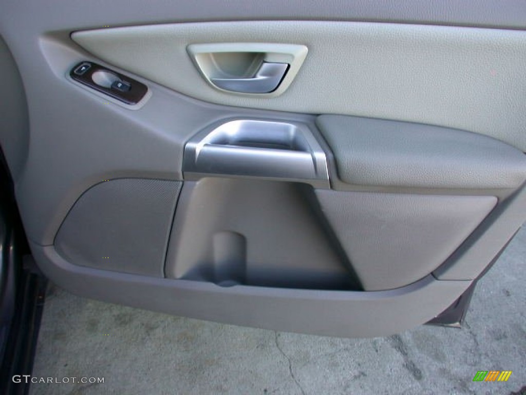 2005 XC90 V8 AWD - Titanium Gray Metallic / Taupe/Light Taupe photo #15