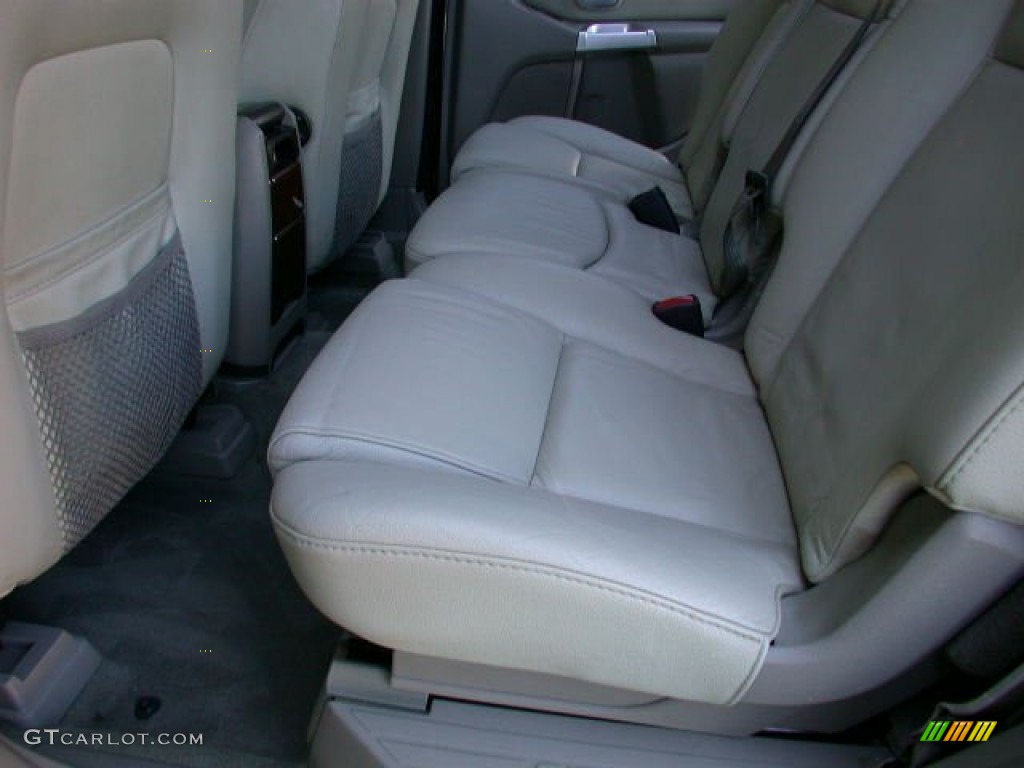 2005 XC90 V8 AWD - Titanium Gray Metallic / Taupe/Light Taupe photo #17