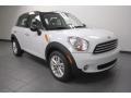 Light White - Cooper Countryman Photo No. 1