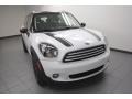Light White - Cooper Countryman Photo No. 5