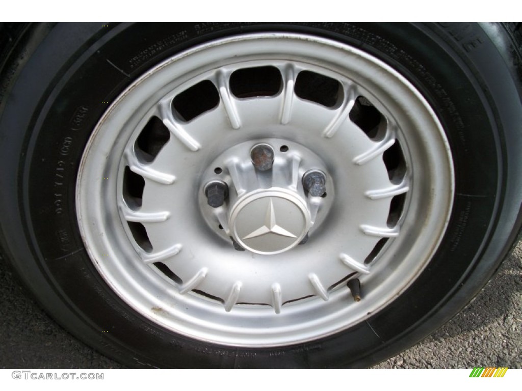 1984 Mercedes-Benz S Class 300 SD Sedan Wheel Photos
