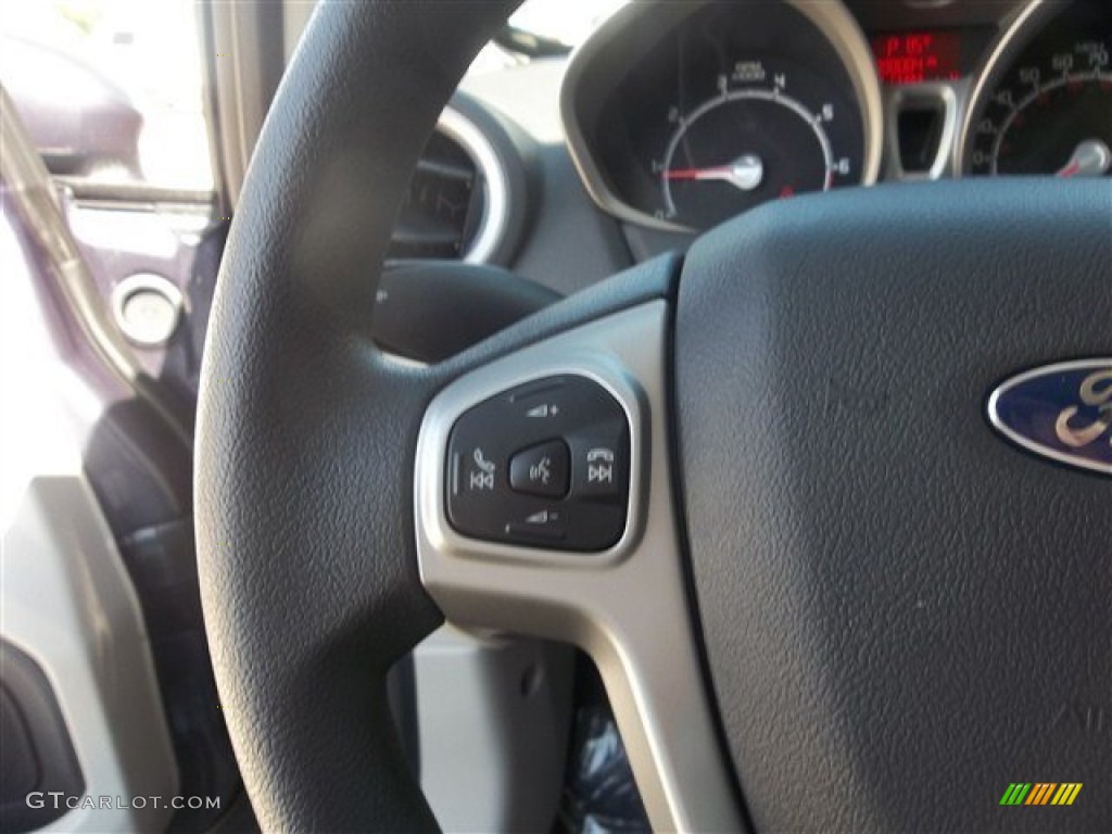 2013 Fiesta SE Sedan - Violet Gray / Charcoal Black/Light Stone photo #44