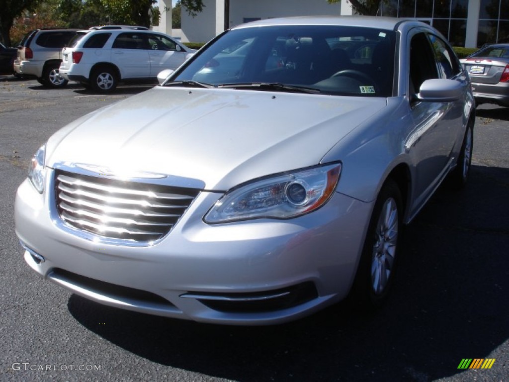 2012 200 LX Sedan - Bright Silver Metallic / Black photo #1