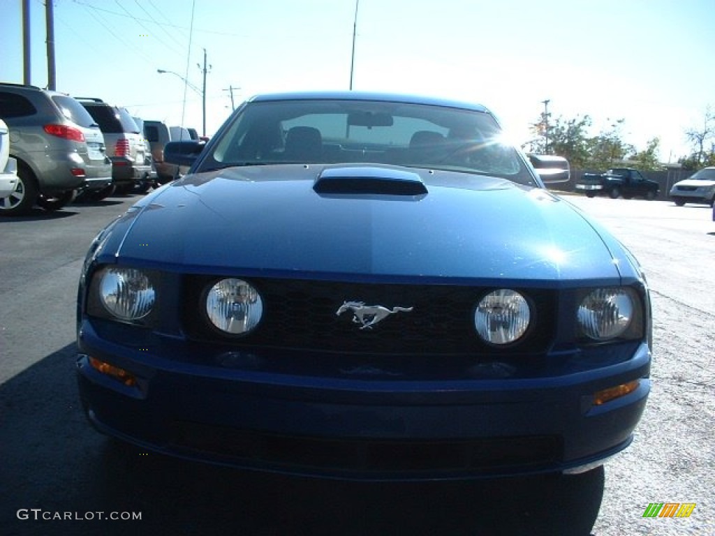 2008 Mustang GT Premium Coupe - Vista Blue Metallic / Light Graphite photo #2
