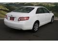 Super White - Camry SE Photo No. 3