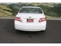 Super White - Camry SE Photo No. 8