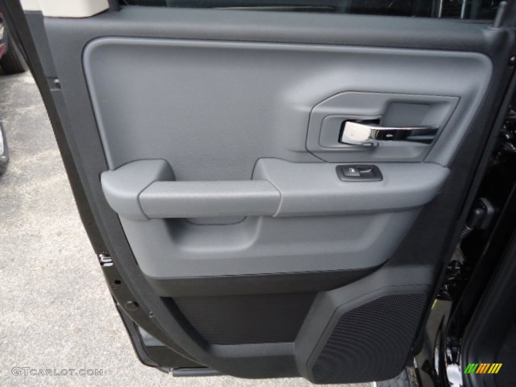 2013 Ram 1500 Big Horn Quad Cab 4x4 Black/Diesel Gray Door Panel Photo #72535617