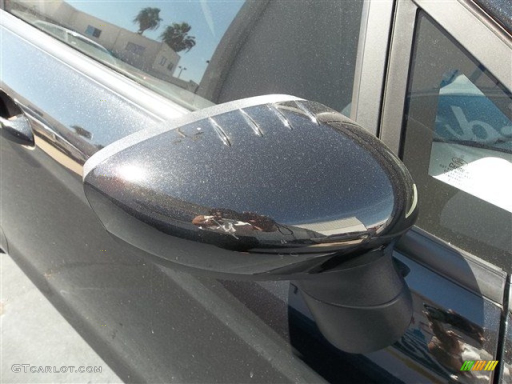 2013 Fiesta S Sedan - Tuxedo Black / Charcoal Black/Light Stone photo #14