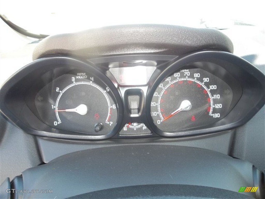 2013 Fiesta S Sedan - Tuxedo Black / Charcoal Black/Light Stone photo #39