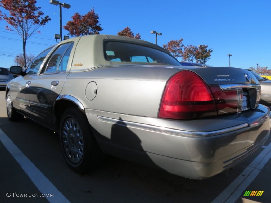 2004 Grand Marquis GS - Spruce Green Metallic / Medium Parchment photo #2