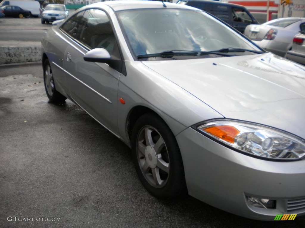 2002 Cougar V6 Coupe - Silver Frost Metallic / Dark Graphite photo #6