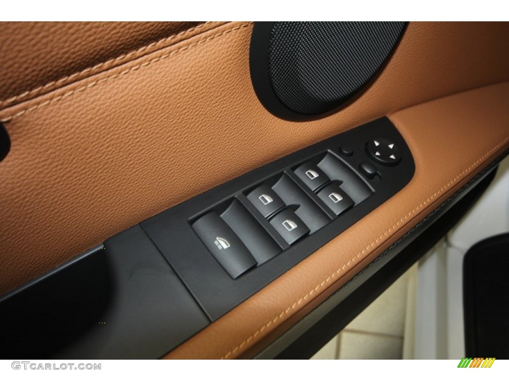 2011 BMW 3 Series 335i Convertible Controls Photo #72541881