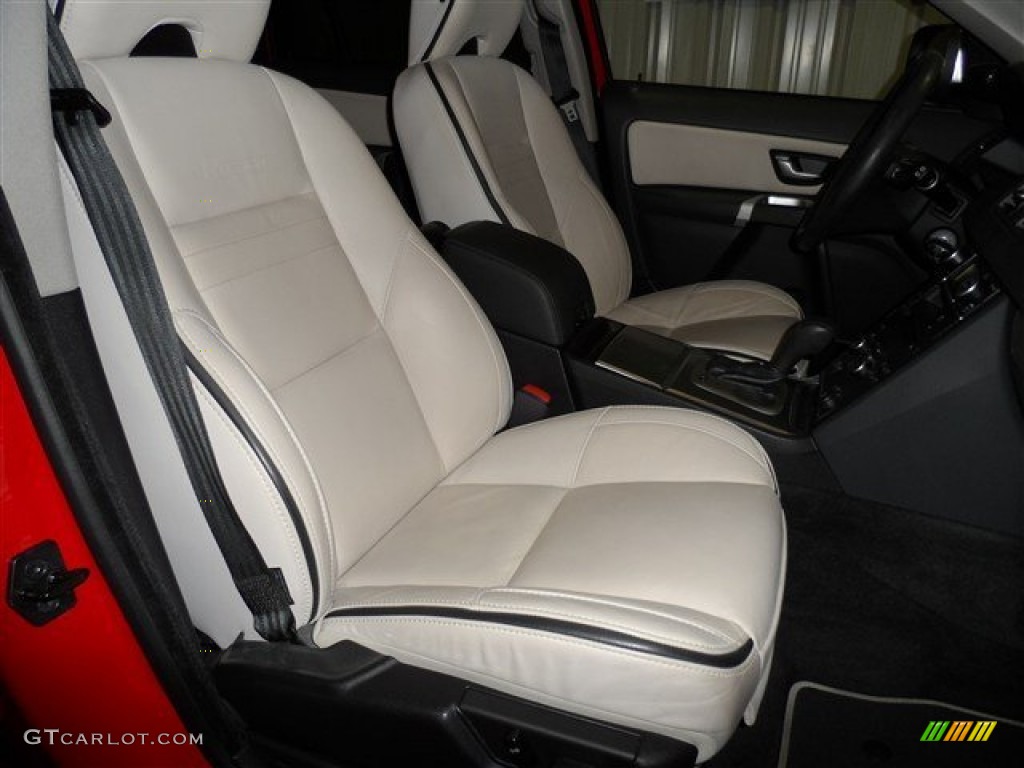 2011 Volvo XC90 3.2 R-Design AWD Front Seat Photos