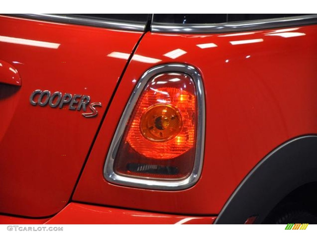 2010 Cooper S Hardtop - Chili Red / Grey/Carbon Black photo #12