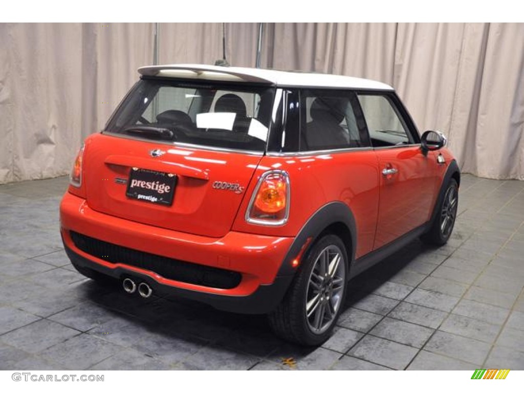 2010 Cooper S Hardtop - Chili Red / Grey/Carbon Black photo #13