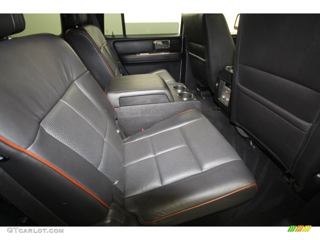 2007 Lincoln Navigator Ultimate Rear Seat Photo #72544125