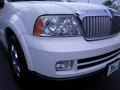 2006 Oxford White Lincoln Navigator Luxury 4x4  photo #2