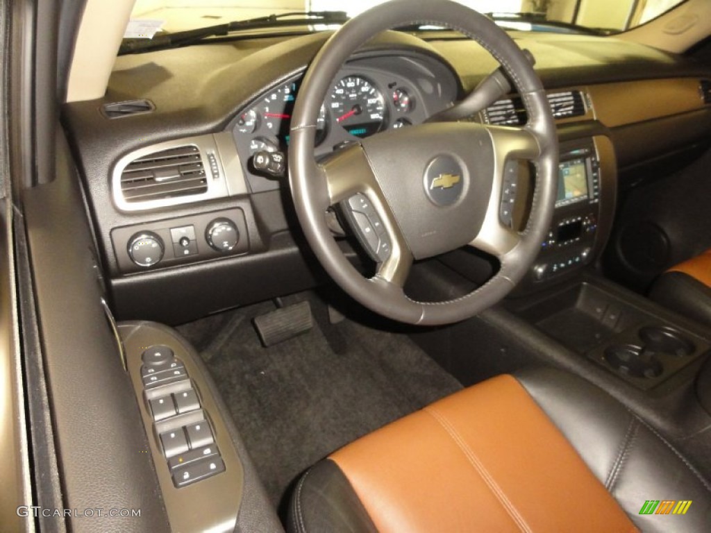 2007 Chevrolet Suburban 1500 Z71 4x4 Morroco Brown/Ebony Dashboard Photo #72549538