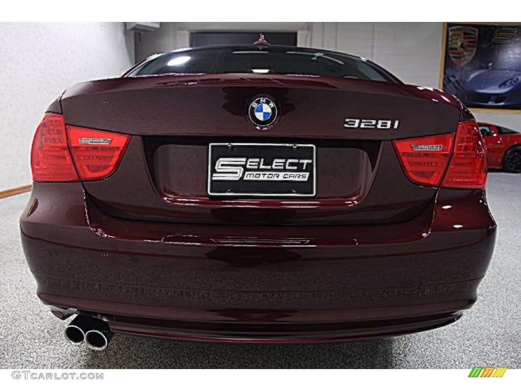 2009 3 Series 328xi Sedan - Barbara Red Metallic / Oyster Dakota Leather photo #5