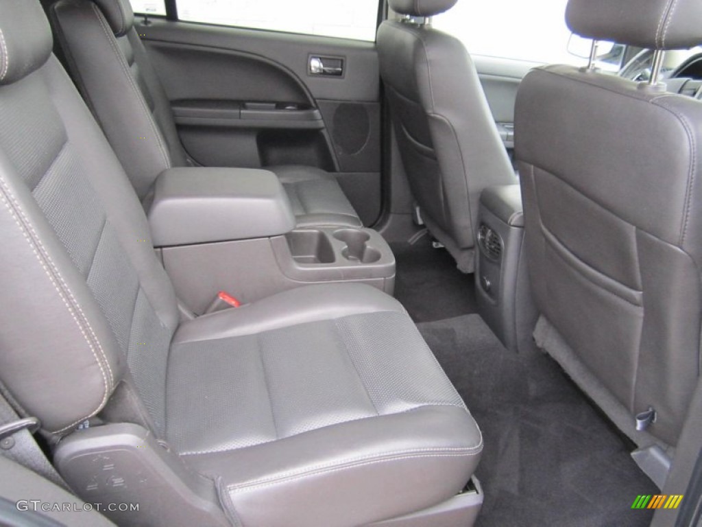 2009 Taurus X Limited - Brilliant Silver Metallic / Charcoal Black photo #5
