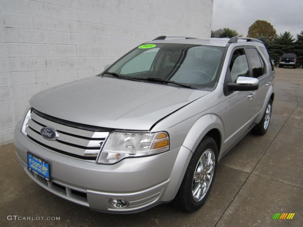 2009 Taurus X Limited - Brilliant Silver Metallic / Charcoal Black photo #12