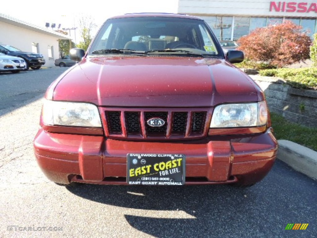 2002 Sportage 4x4 - Pepper Red / Gray photo #2