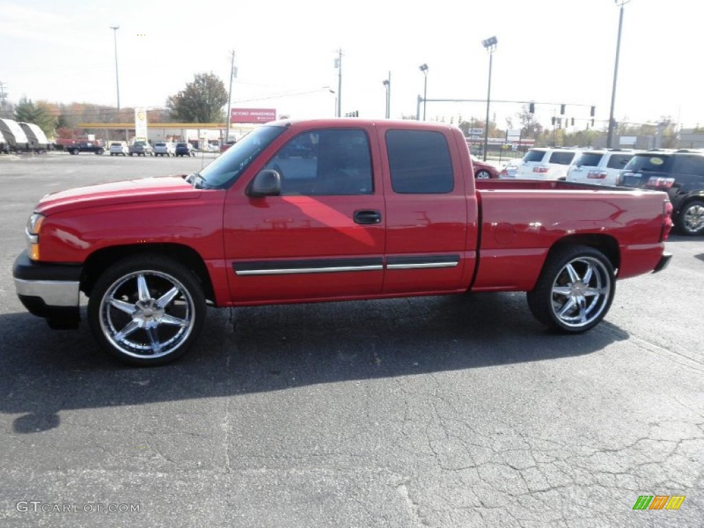 2004 Silverado 1500 LS Extended Cab - Victory Red / Dark Charcoal photo #4