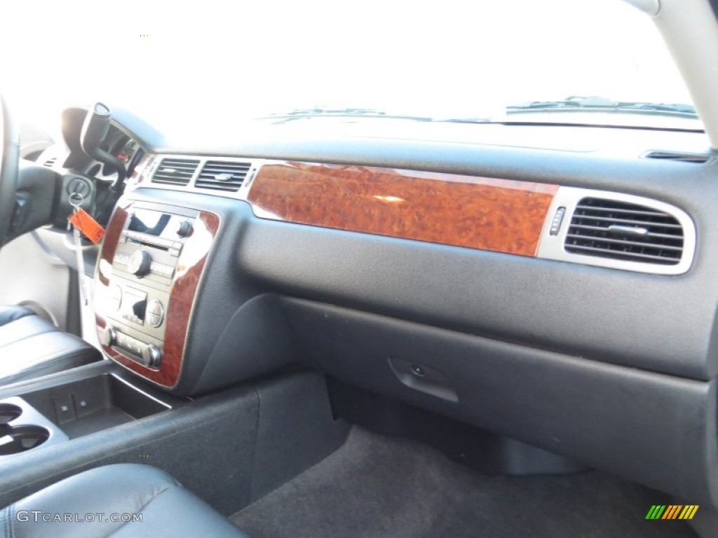 2008 Tahoe LT - Summit White / Ebony photo #24