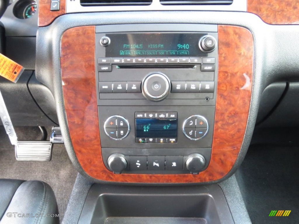 2008 Tahoe LT - Summit White / Ebony photo #36