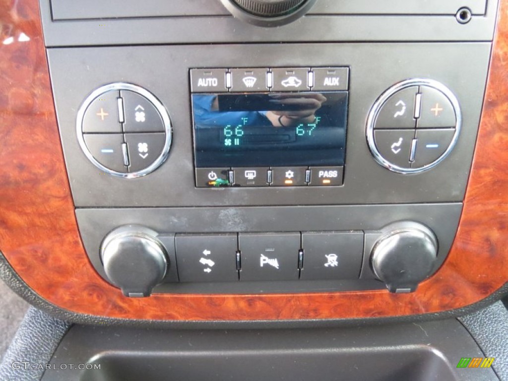 2008 Tahoe LT - Summit White / Ebony photo #38