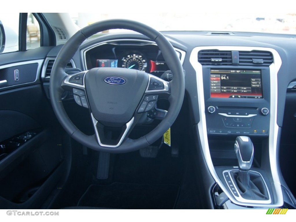 2013 Ford Fusion SE 1.6 EcoBoost SE Appearance Package Charcoal Black/Red Stitching Dashboard Photo #72557049