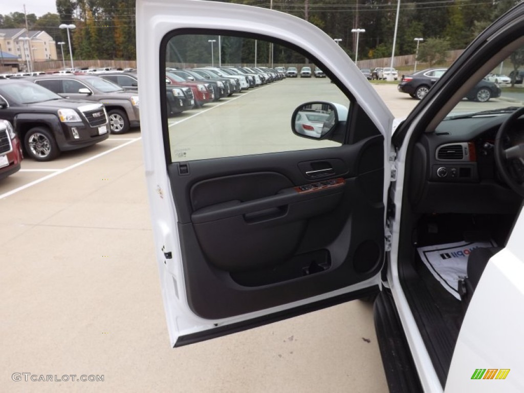 2013 Yukon SLE - Summit White / Ebony photo #15