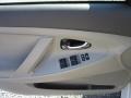 Super White - Camry LE Photo No. 13
