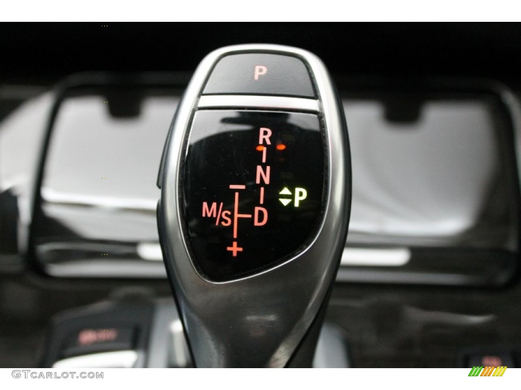 2011 BMW 5 Series 550i Sedan 8 Speed Sport Automatic Transmission Photo #72559274