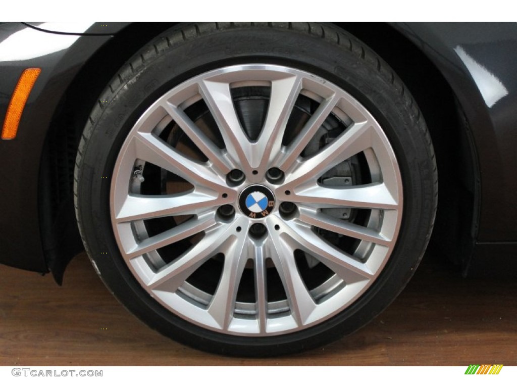2011 BMW 5 Series 550i Sedan Wheel Photo #72559498
