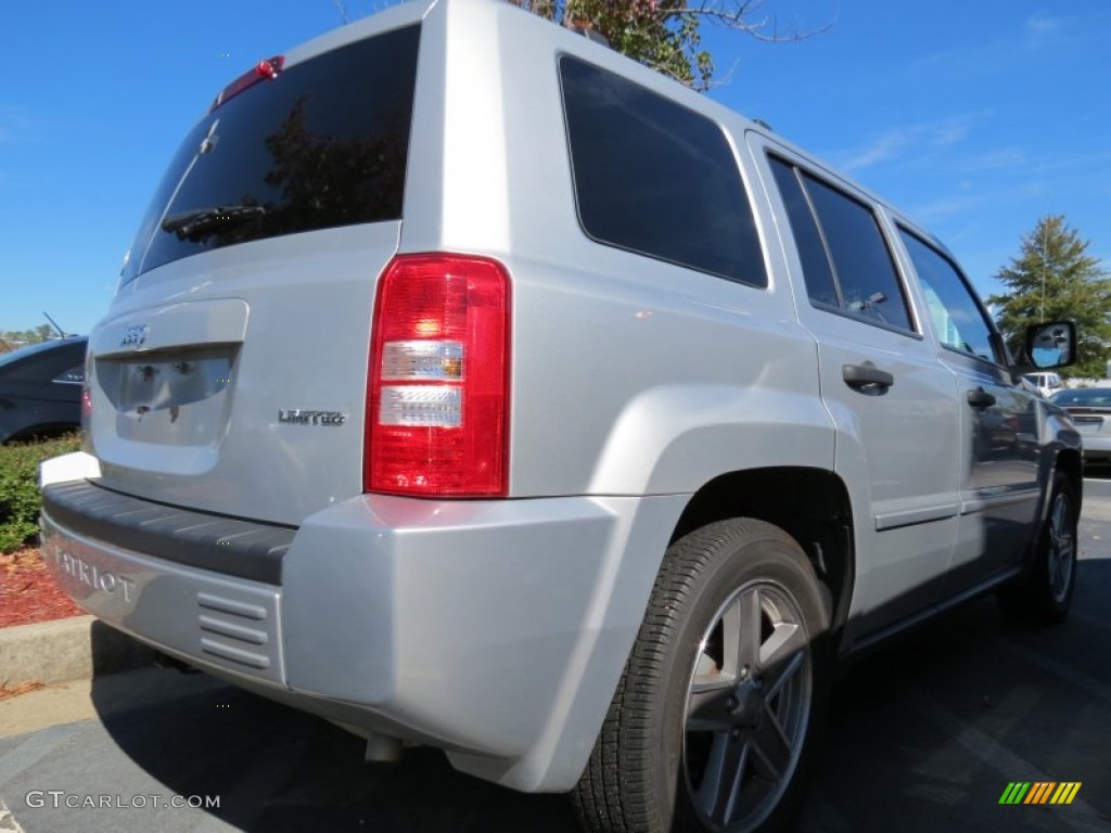 2007 Patriot Limited - Bright Silver Metallic / Pastel Slate Gray photo #3