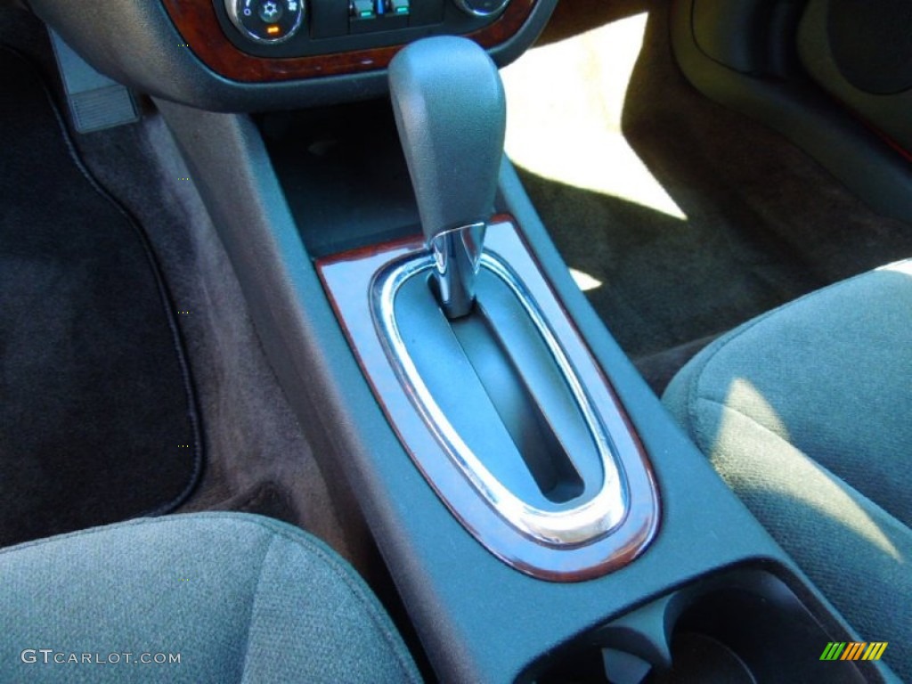 2010 Impala LT - Victory Red / Ebony photo #12