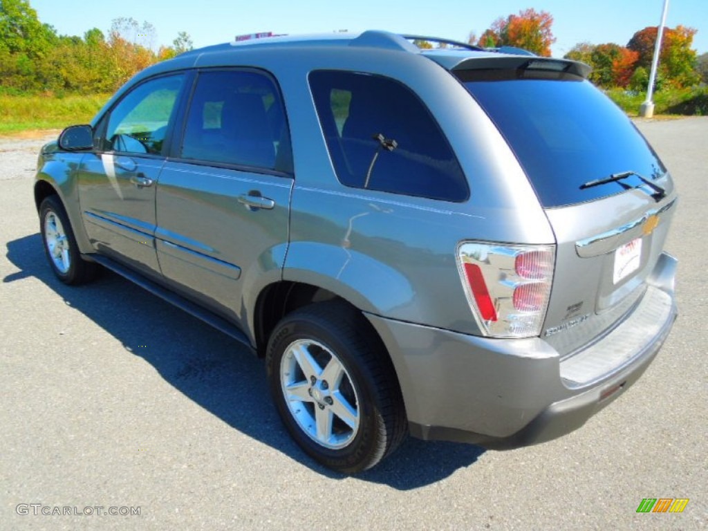 2005 Equinox LT - Dark Silver Metallic / Light Gray photo #4