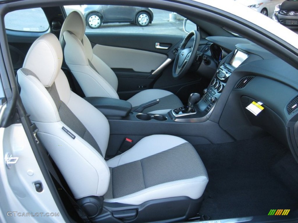 2013 Genesis Coupe 2.0T Premium - Circuit Silver / Gray Leather/Gray Cloth photo #20