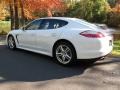 Carrara White - Panamera 4 Photo No. 4